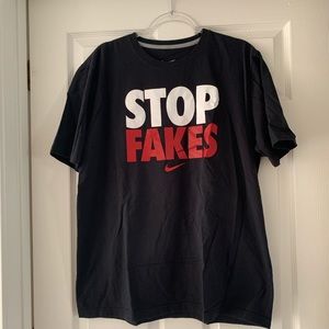 Nike Graphic Short Sleeve Tee *Great Condition*